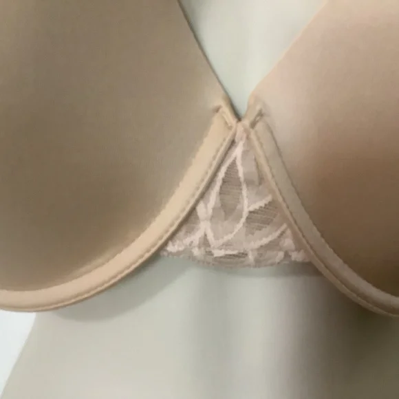 New Bali Smoothing Underwire Bra 42B Convertible Back Tan - Picture 6 of 8